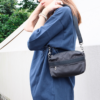 Nike Futura Luxe 緞面小包 小包 包包 側背包 腰包 黑色 奶油白 CW9304-010