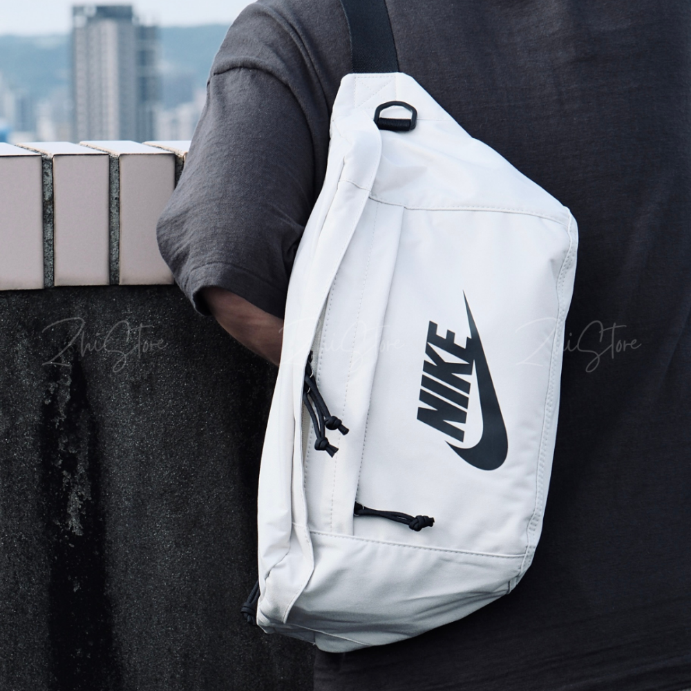 Nike Tech 大腰包 側背包 腰包 大容量 包包 土黃 米白 黑色 BA5751-790 BA5751-072 BA5751-010