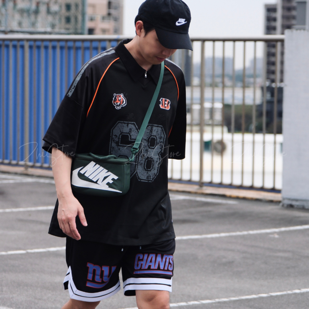 Nike Mini 3公升 迷你鞋盒造型 斜背包 側背包 手提袋 小包 黑色 粉色 綠色 淺灰紫 FN3059-010 FN3059-019 FN3059-323 FN3059-675