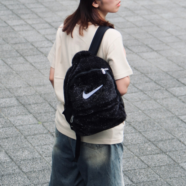 Nike Faux Fur 人造皮草 毛絨 後背包 金蔥 黑色 迷你後背包 絨毛包 FZ1330-010
