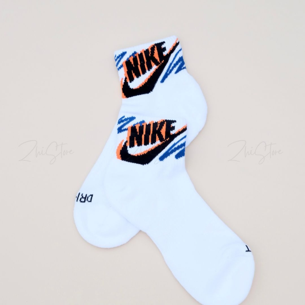 Nike Plus【3雙一組】美式 白色 毛圈布底 中筒襪 襪子 休閒襪 HJ9378-901
