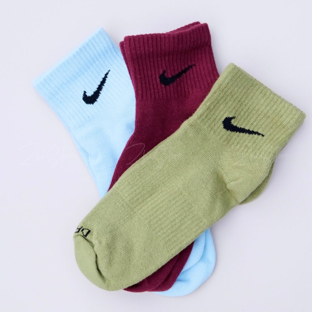 49 Nike Plus【3雙一組】薄款 中筒襪 襪子 休閒襪 橄欖綠 水藍色 酒紅色 SX6893-928