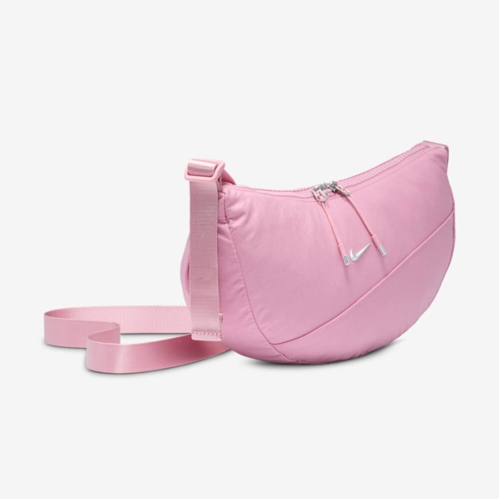 Nike Aura 輕量 半月包 側背包 肩背包 女包 小包 斜背包 包包 珊瑚粉 HQ4370-699