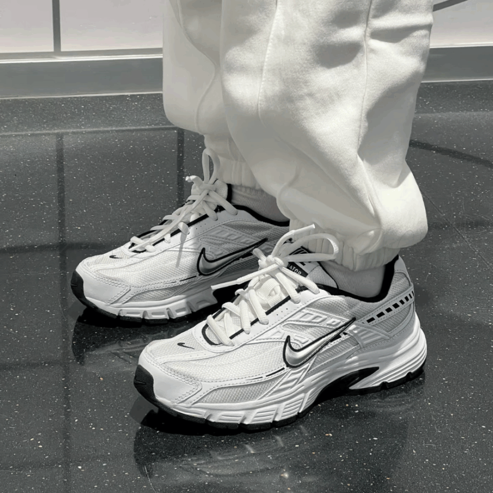 Nike Initiator 復古 跑鞋 運動鞋 慢跑鞋 白色 黑色 女鞋 FQ6873-101