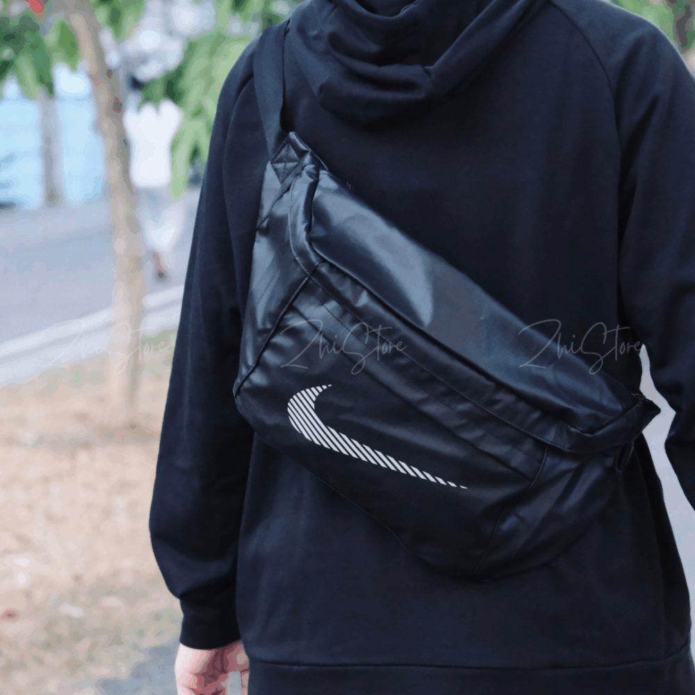 Nike  Tech Hip 反光Logo 防潑水 腰包 側背包 斜背包 包包 黑色 DB4697-010