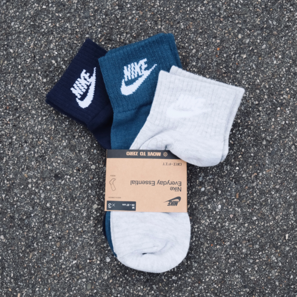 26 Nike Essential【3雙一組】中筒襪 襪子 灰色 藏藍色 深藍色 DX5074-912