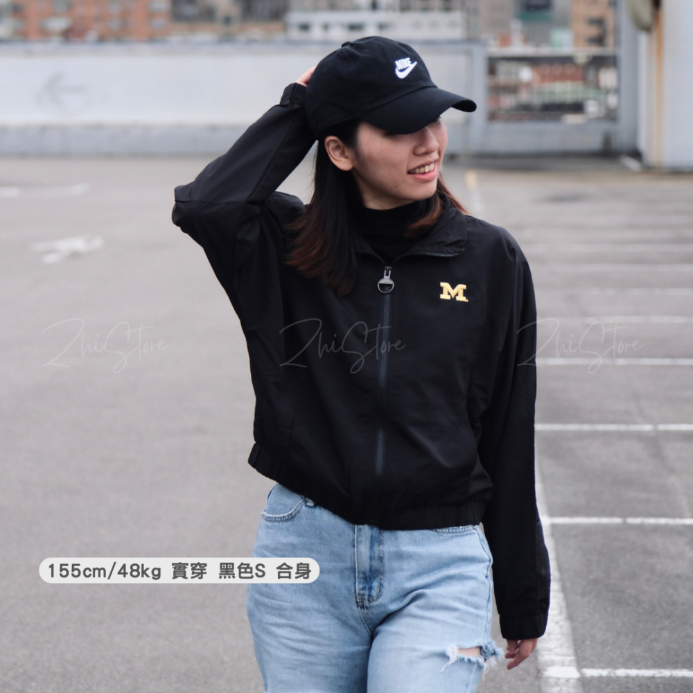 NCAA 女款 防潑水 刺繡 立領 防風外套 長袖 外套 黑色 卡其 73521161 73521162