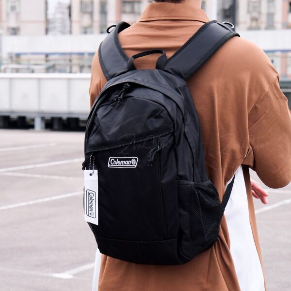 13 Coleman Walker 15公升 機能 後背包 2000038986