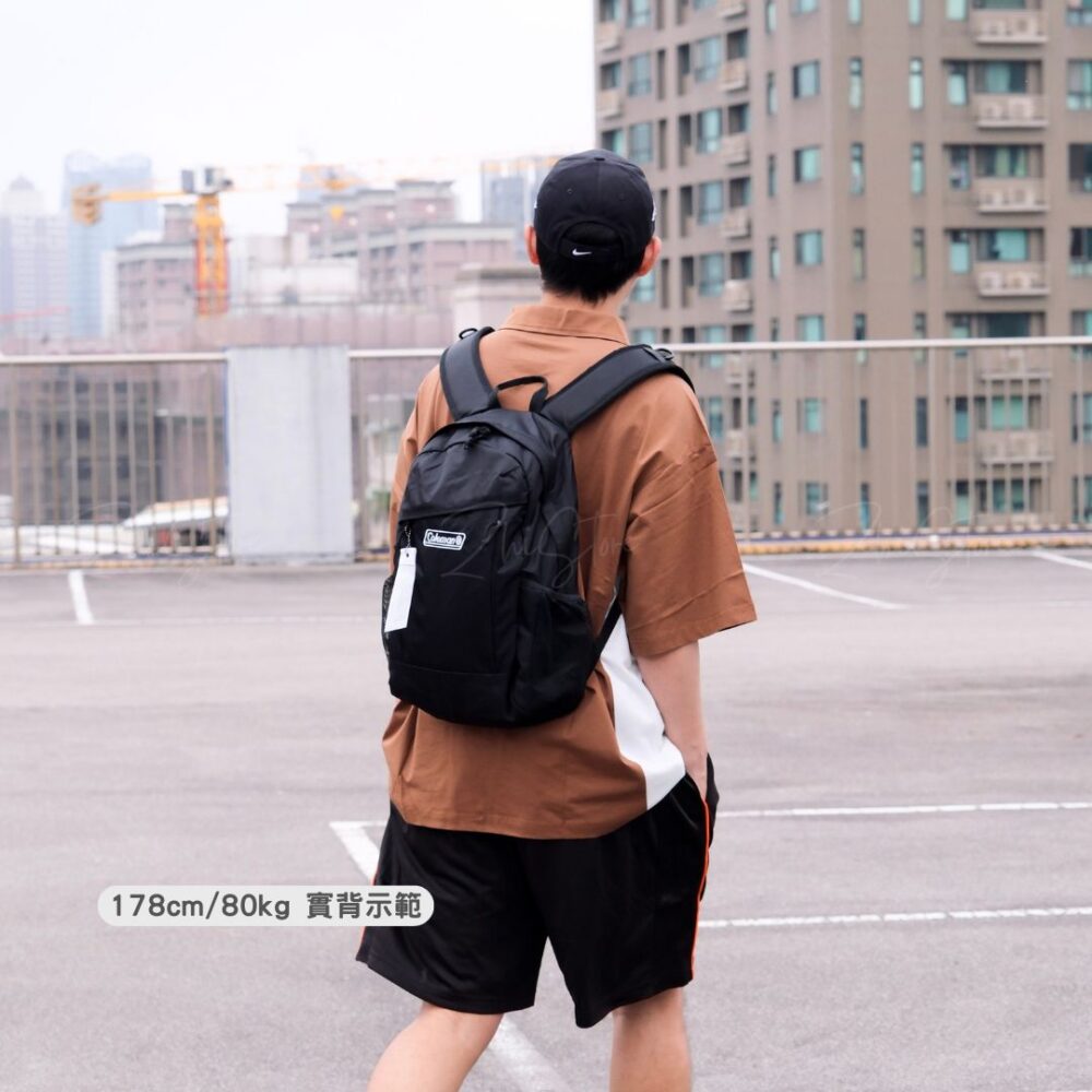 18 Coleman Walker 15公升 機能 後背包 2000038986