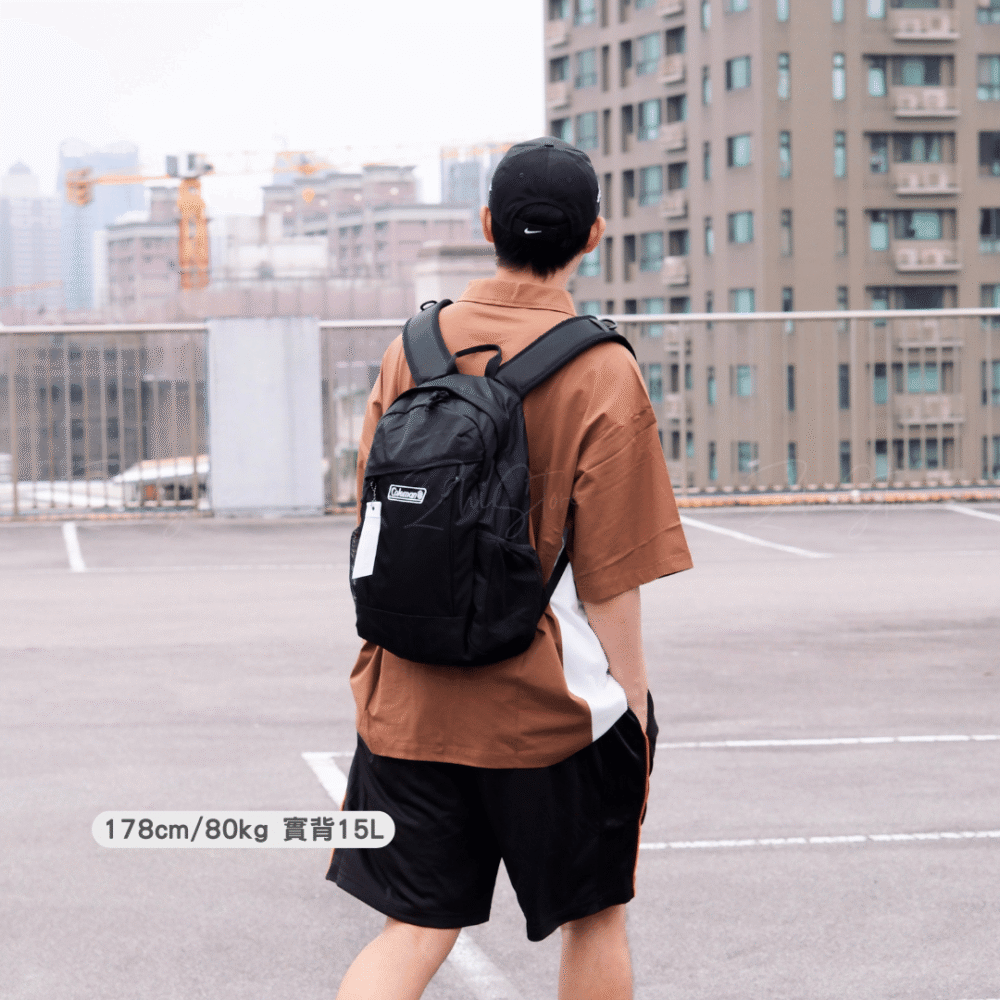 Coleman Walker 15公升 / 25公升 / 33公升 機能 後背包 背包 包包 黑色 2000038986 2000038978 2000038970
