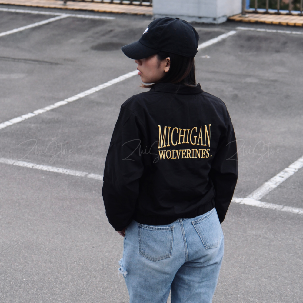 NCAA 女款 防潑水 刺繡 立領 防風外套 長袖 外套 黑色 卡其 73521161 73521162