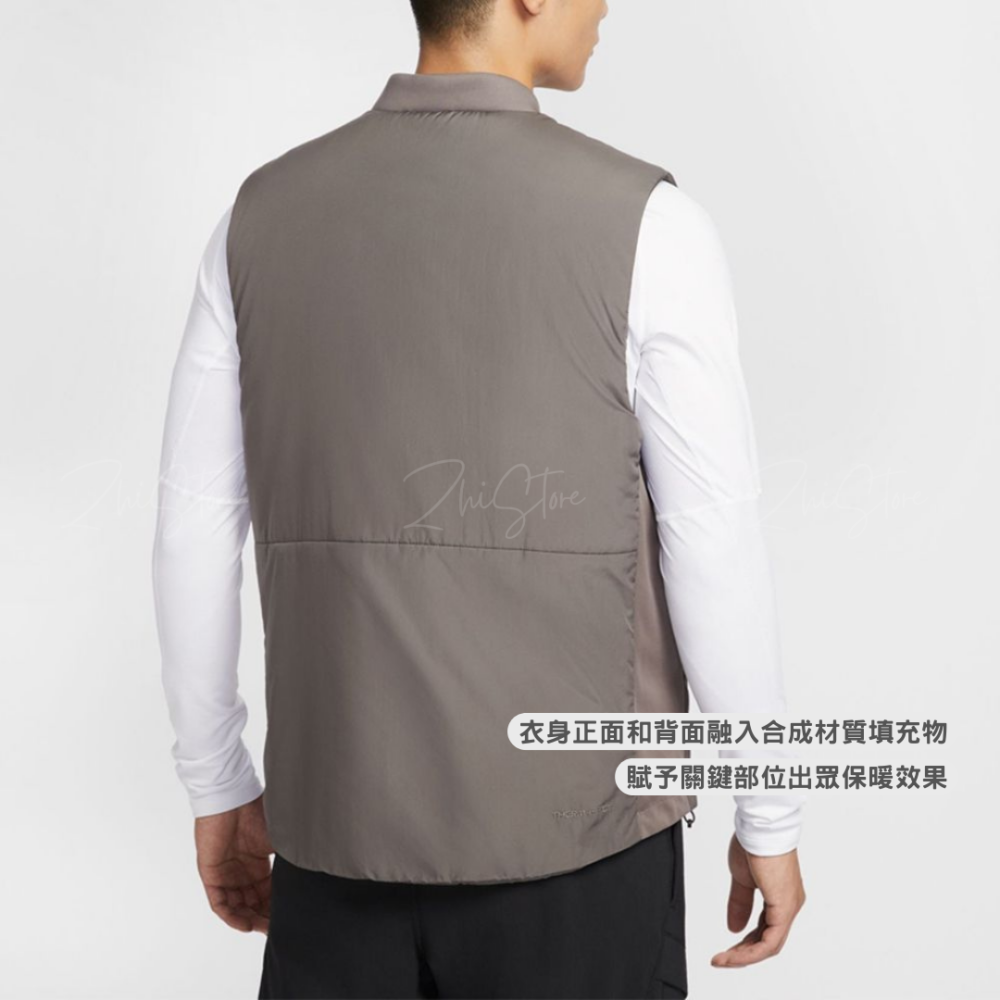【零碼出清｜售出不退換｜M號】Nike THERMA-FIT 刺繡Logo 保暖背心 卡其色 FB7554-289