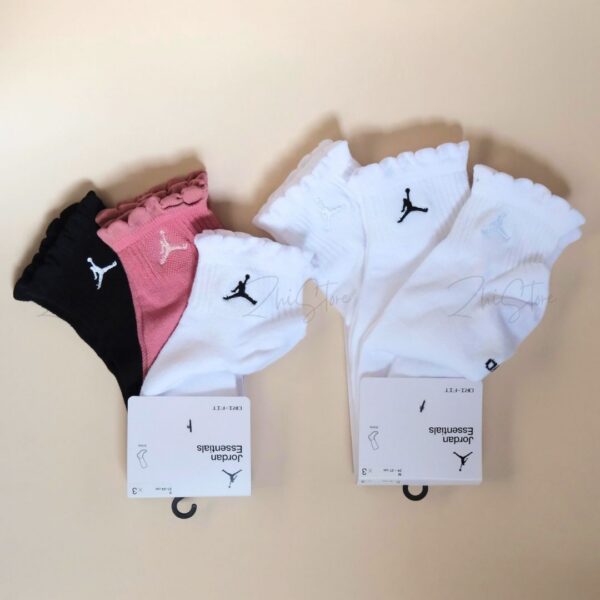 15 Nike Jordan【3雙一組】木耳邊 中筒襪 襪子 休閒襪 白襪 襪 白色 IR0597-901