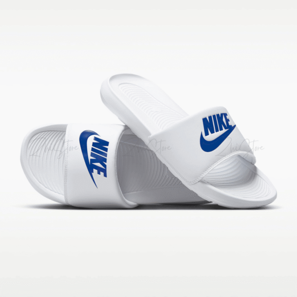 【零碼售出不退換】Nike Victori One Slide 軟Q底 拖鞋 白底藍字 CN9675-102