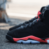 10 【零碼出清|售出不退換】Nike Air Jordan Retro 'Infrared Salesman' 六代 黑紅 大魔王 大童 女鞋 緩震 氣墊 高筒休閒鞋 IQ1275-001