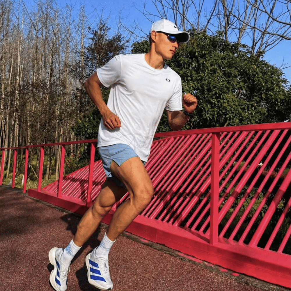 16 OAKLEY 防曬 運動排汗上衣 排汗短袖 排汗衣 白色 黑色 FOA409006