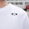 20 OAKLEY 防曬 運動排汗上衣 排汗短袖 排汗衣 白色 黑色 FOA409006