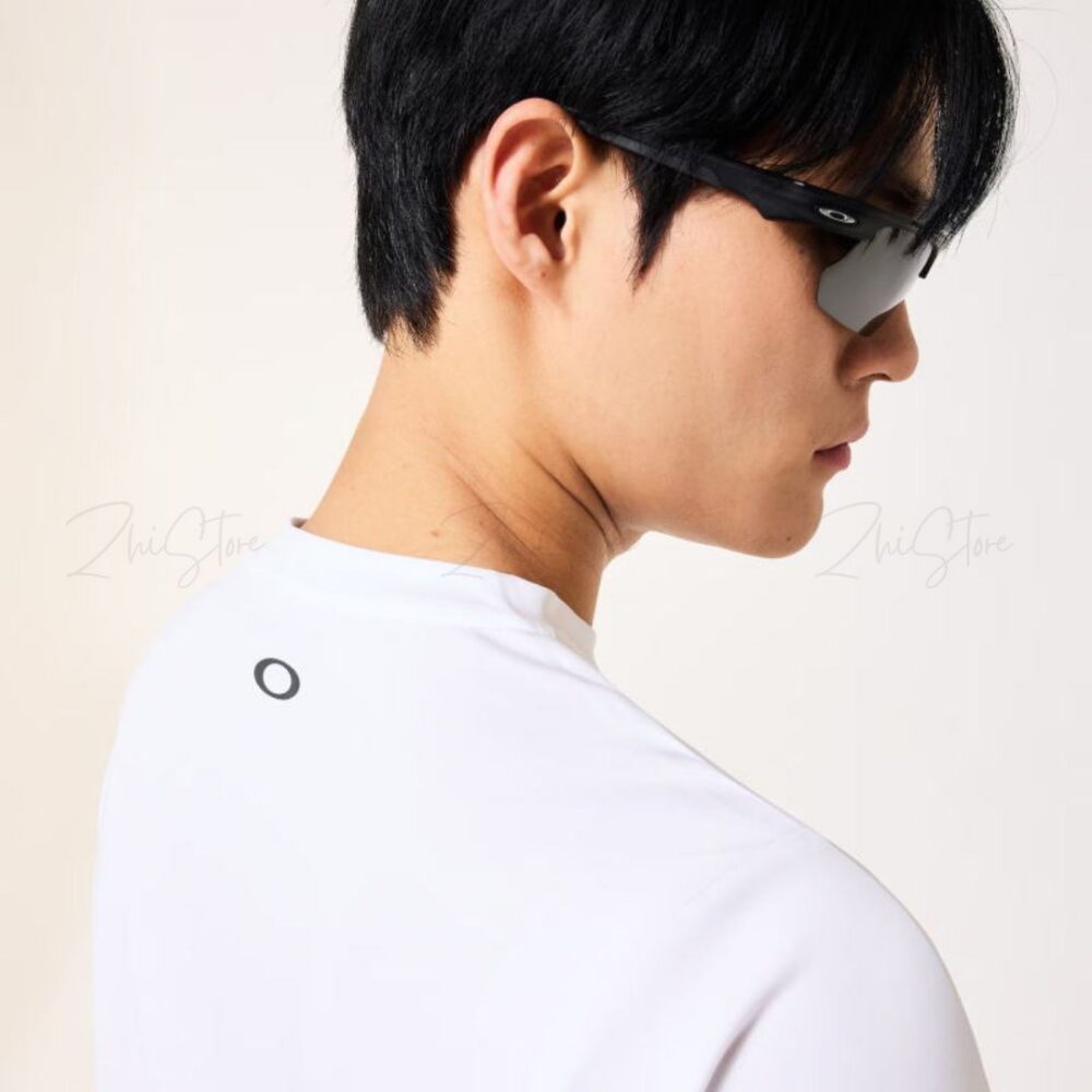 8 OAKLEY 防曬 運動排汗上衣 排汗短袖 排汗衣 白色 黑色 FOA409006
