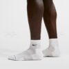 IH8607-901 Nike Elevated【3雙一組】刺繡 Logo 中筒襪 襪子 白色 IH8607-901