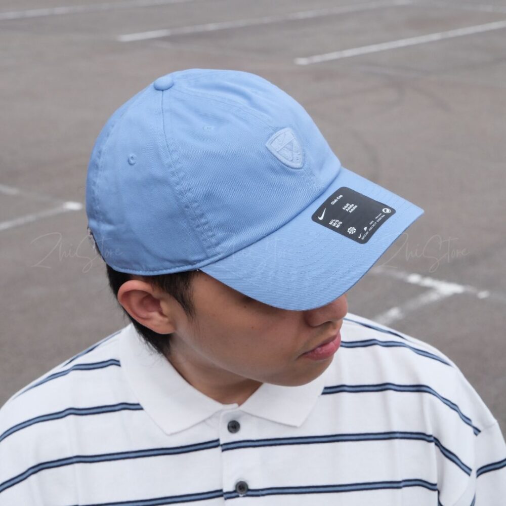 108 Nike Club 刺繡高爾夫盾牌 棒球帽 老帽 鴨舌帽 遮陽帽 帽子 藍色 IO8275-486
