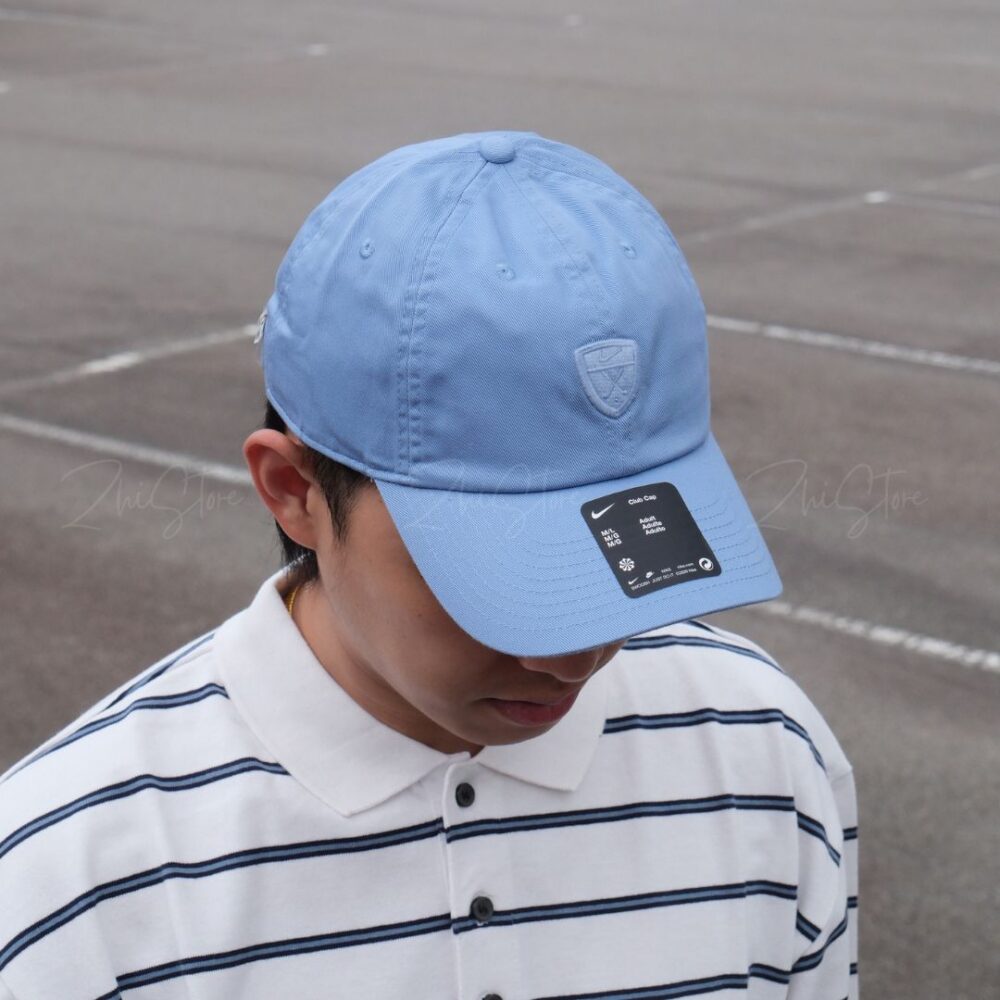 109 Nike Club 刺繡高爾夫盾牌 棒球帽 老帽 鴨舌帽 遮陽帽 帽子 藍色 IO8275-486