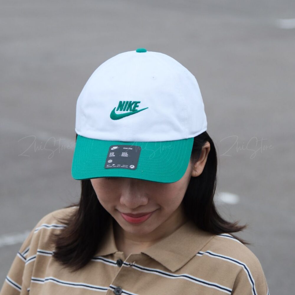 FB5368 FB5369 HF0383-429 (2) Nike Club 刺繡綠字 綠白拼接 棒球帽 老帽 鴨舌帽 遮陽帽 帽子 FB5368-106